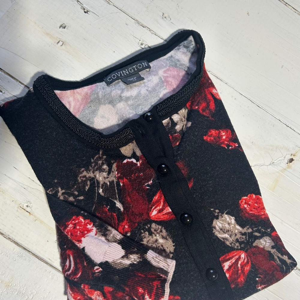 Covington Women Black Red Floral Cardigan Sweater Rayon Blend SizeL 662136022020